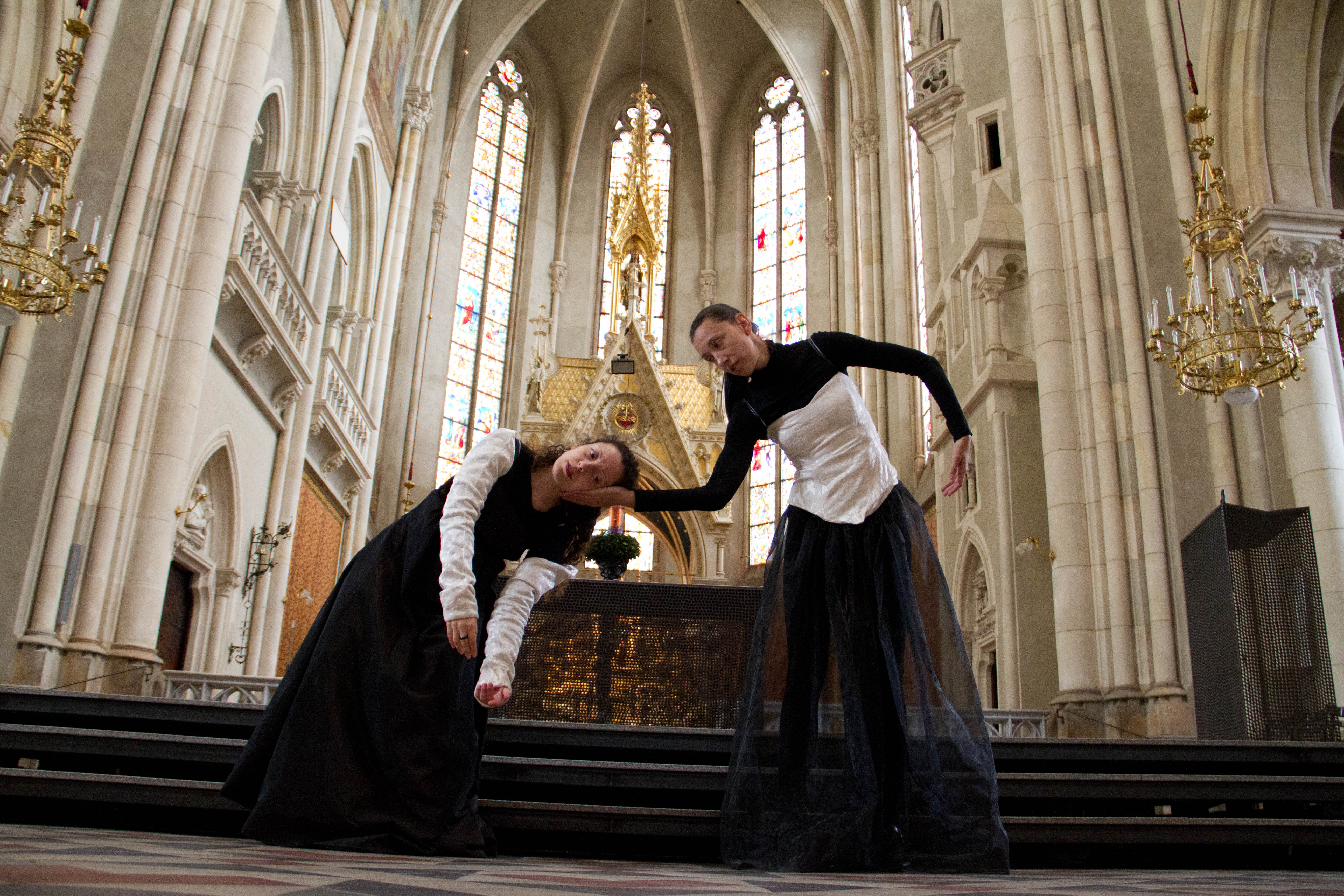 Vis a Vis   photo Gerd Neuhold